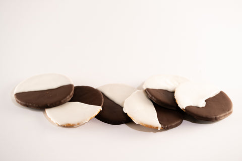 lilies black and white cookies Vegan & Gluten-Free Black and White Cookies